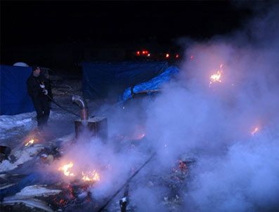 Van'da çadır yandı: 6 yaralı