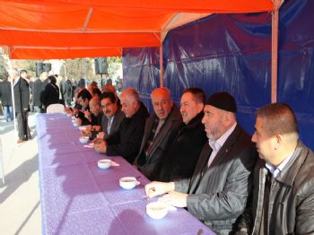 Çubuk Belediyesi 5 Bin Kişiye Aşure Dağıttı