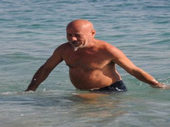 İBRAHIM ÖZ - Kış Mevsiminde Deniz Keyfi