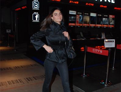 HANDE SUBAŞI - Hande Subaşı'nın sinema tutkusu