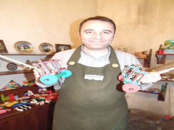 KELOĞLAN - Kullanılmış Mobilyalardan Şehzade Oyuncakları Yapıyor