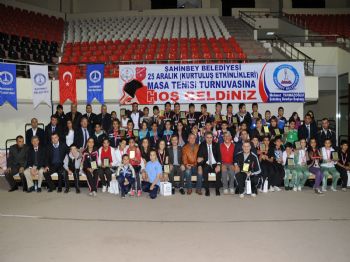 Masa Tenisi Turnuvası Sonunda Ödüller Sahiplerini Buldu