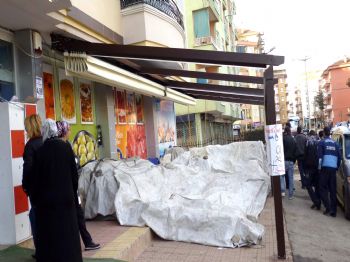 NEVZAT PALTA - Aksaray'da İzinsiz Yapılan Sundurmalar Kaldırılıyor