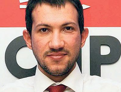 BİRGÜL AYMAN GÜLER - CHP Gençlik Kolları Genel Başkanı Yıldız görevden alındı