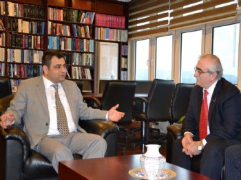 Sarıkamış Dayanışma Grubu Başkanı Prof. Dr. Bingür Sönmez’den Rektör Laçiner'e Ziyaret