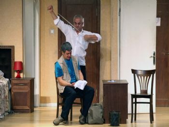 DONKIŞOT - Ünlü Tiyatrocular Yenimahallelilerle Buluşmaya Devam Ediyor