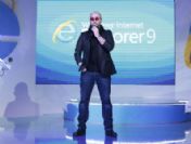 Bedük'ün interaktif klibi Disco Breaker Explorer 9 farkıyla internette