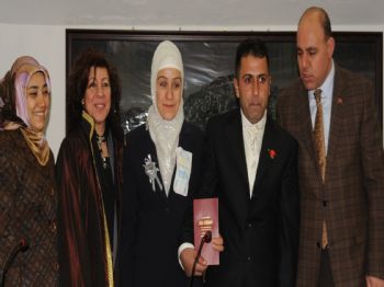 MEHMET BEŞIR AYANOĞLU - Depremzede Çift Mardin'de Evlendi