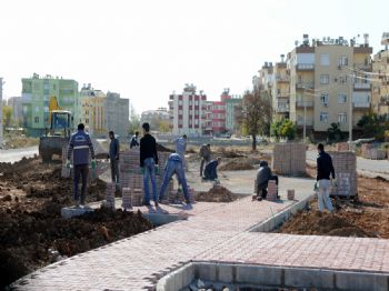 Gazi Mahallesi'nde Park Yapımı Başladı