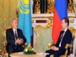 Nazarbayev’den Medvedev’e Başsağlığı ve Kutlama