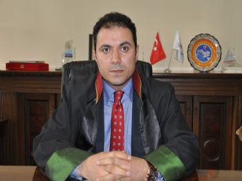 İSTANBUL BAROSU - Yozgat Barosu: İstanbul Barosu, Başörtüsü Uygulamasıyla Suç İşliyor