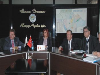 AHMET ÖZTÜRK - Aydın’da, Deprem Konusunda Bilgilendirme Toplantısı Yapıldı