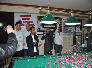 Bilardo Finali Şölene Dönüştü