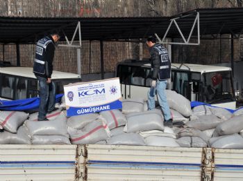 DOĞUBEYAZıT - Gümüşhane’de 10 Ton Kaçak Çay Ele Geçirildi