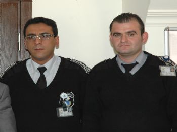 İşadamından Güvenlik Görevlilerine Takım Elbise