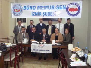 İzmir Büro Memur-sen Üyeleri Ödemiş'teki Tanışma Yemeğinde Buluştu