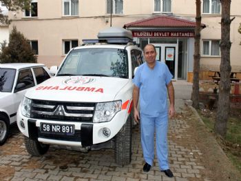 Yıldızeli Devlet Hastanesi 4x4 Ambulansa Kavuştu