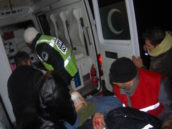 Çanakkale'de Trafik Kazası: 1 Yaralı