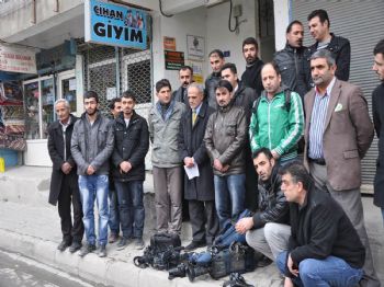 METIN DEMIREL - Hakkari Gazeteciler Cemiyeti Gözaltıları Kınadı
