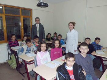 BARBAROS HAYRETTİN PAŞA - Başkan Mehmet Ellibeş, Bilgi Evi Öğrencilerini Ziyare Etti