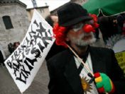 Beyoğlu'nda ''Emek Sineması yıkılmasın'' protestosu