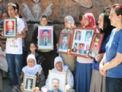 Diyarbakır'da Kayıp Yakınlarının Oturma Eylemi