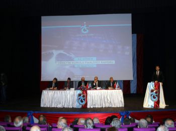 Genel Kurul'dan Sadri Şener'e Tam Destek