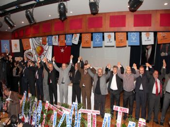 RECEP ÖZEL - Nazilli Ak Parti'nin Yeni Başkanı; ‘tacettin Pirinç’