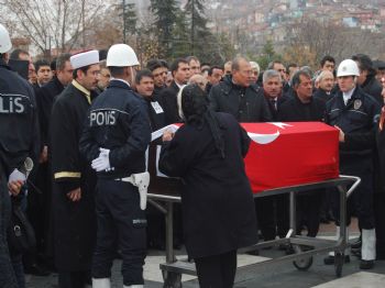 ALAADDIN YÜKSEL - Son Menderes'e Veda