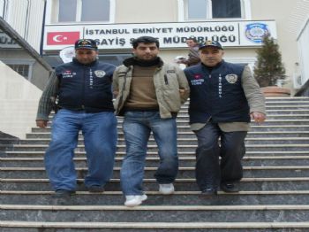 Sosyal Paylaşım Sitesindeki Hesabı Ele Verdi