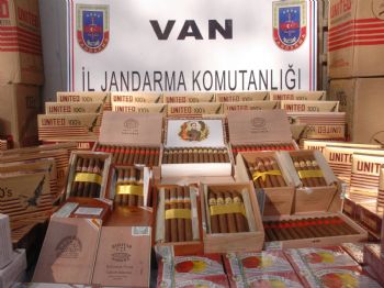 Van'da Jandarmadan Puro Operasyonu