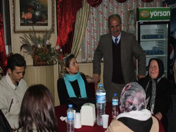 Van'da Öğretmenlere Moral Yemeği