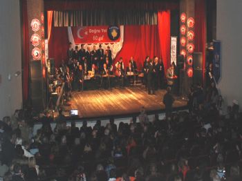 KERVAN - Doğru Yol Türk Kültür Sanat Derneği, 60.yılını Kutladı