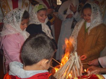 SÜRYANILER - Süryani Kadim Cemaati, Noel'i Ayinle Kutladı