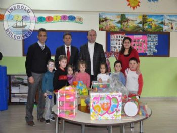 ENGIN UZUNER - İnebolu Belediyesi'nden Eğitime Destekler Sürüyor