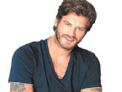 Kıvanç Tatlıtuğ bu kez şaşırtacak!