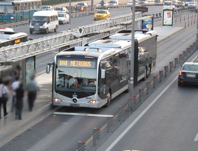 PENCAP - İstanbul Ulaşım A.Ş metrobüsü Pakistan'a taşıyacak.