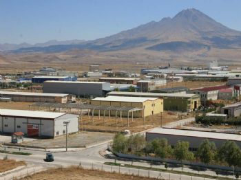 NEVZAT PALTA - Aksaray'da Osb'ye İstihdam Garantili Meslek Lisesi Açılması Çalışmaları