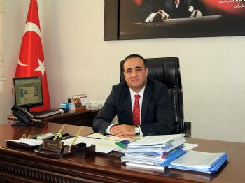 MURAT UZ - Çat Barajı'ndaki Torf Çekimi Durduruldu