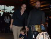 Halit Ergenç ve Bergüzar Korel ve oğlu Ali ile beraber Nişantaşı City's'de görüntülendi