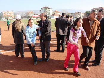 Sarıgöl'de Atatürk Kır Koşusu Yapıldı