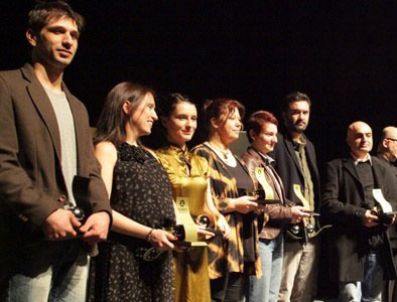 USHAN ÇAKIR - Tiyatro Ödülleri sahiplerini buldu