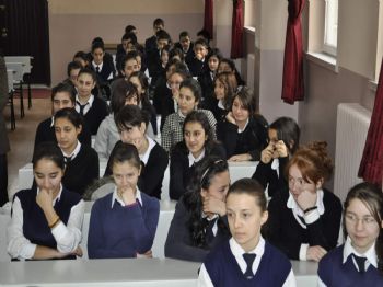 AHMET ERDEM - Ahmet Erdem Anadolu Ticaret Lisesi Mehmet Akif Ersoy'u  Andı