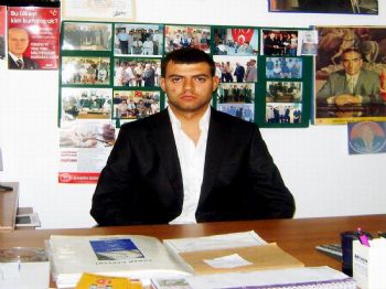 Ayvalıklı Ülkücüler Mehmet Akif’i Unutmadı