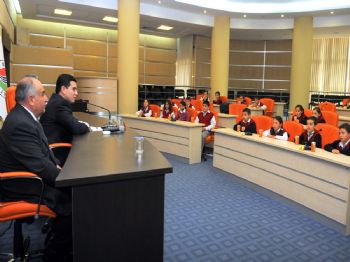 CENGIZ TOPEL İLKÖĞRETIM OKULU - Bursta Yüzde Yüzlük Artış