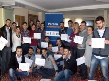 Eğitmenler Sertifikalarını Aldı