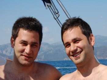 TOSUNLAR - İkiz Avukatların Hayatı Roman Gibi