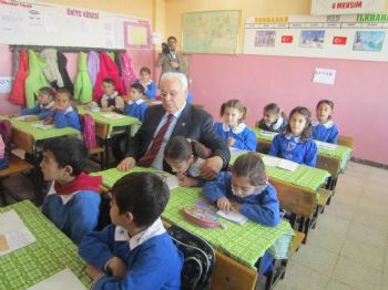 Siirt Okuyor Kampanyasında 15 Bin Kitap Dağıtıldı