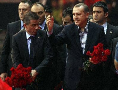 AZIZ BABUŞCU - Başbakan Erdoğan İstanbul'da