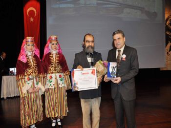 İSTANBUL KÜLTÜR ÜNIVERSITESI - Başkan Fakıbaba'ya Kültür Ödülü
